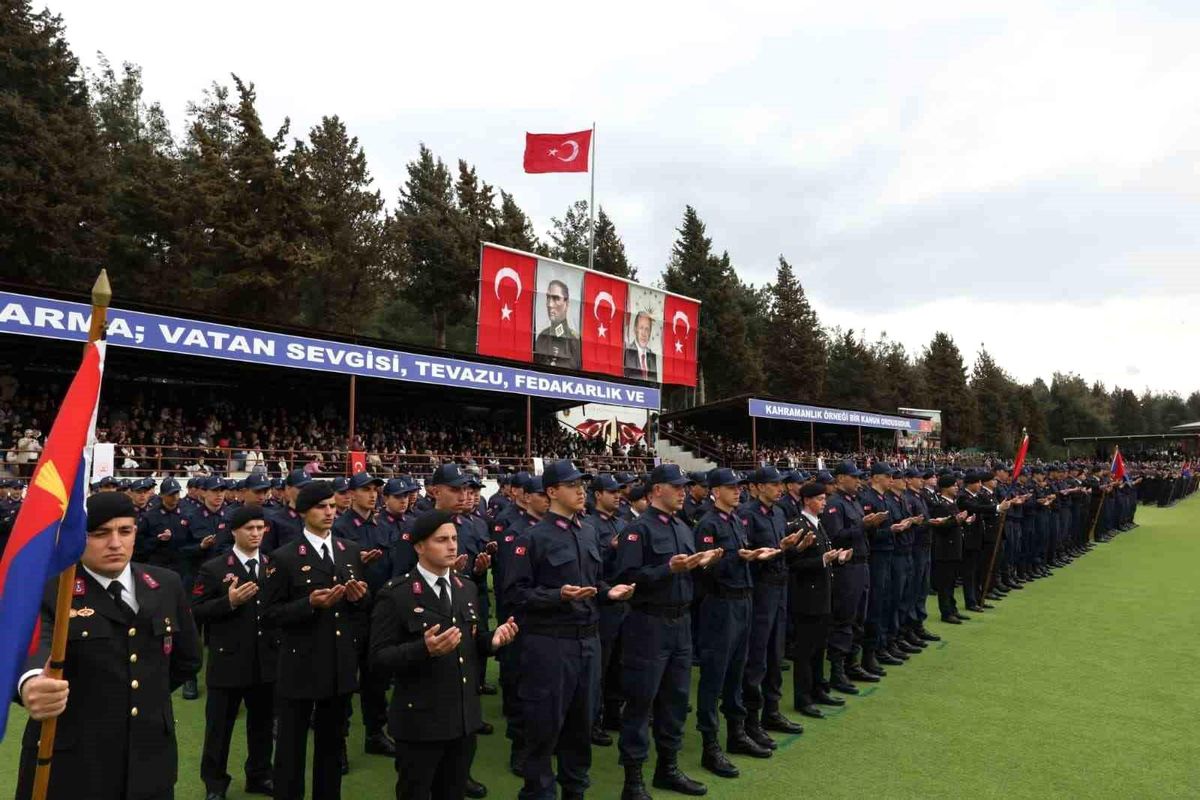 Çanakkale Jandarma Eğitim Merkezinde Acemi Erler İçin Önemli Yemin Töreni Gerçekleşti