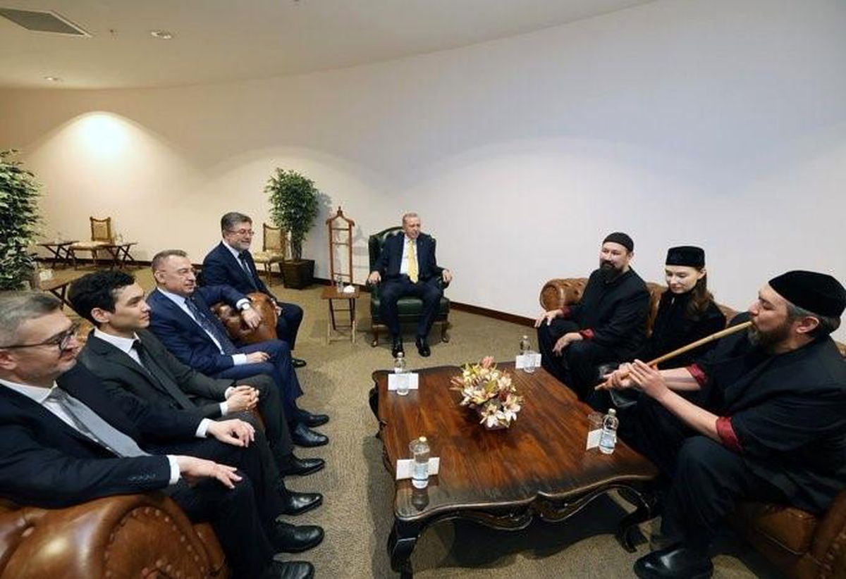 Cumhurbaşkanı Erdoğan’dan “Ay Yola” Müzik Grubuna Özel Kabul