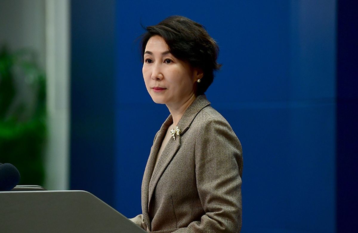 Çin’in Üç Konteyner Gemisi Hürmüz Boğazı’ndan Güvenlikle Geçti: Bölgesel Barış Vurgusu