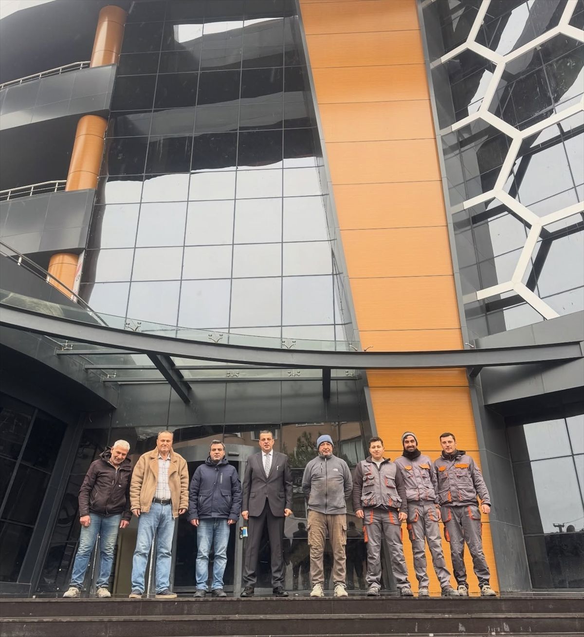 Edirne İl Halk Kütüphanesi'nin Yeni Hizmet Binasında Son Aşamaya Gelindi, 1266 Kişilik Modern Kütüphane Çok Yakında Açılacak