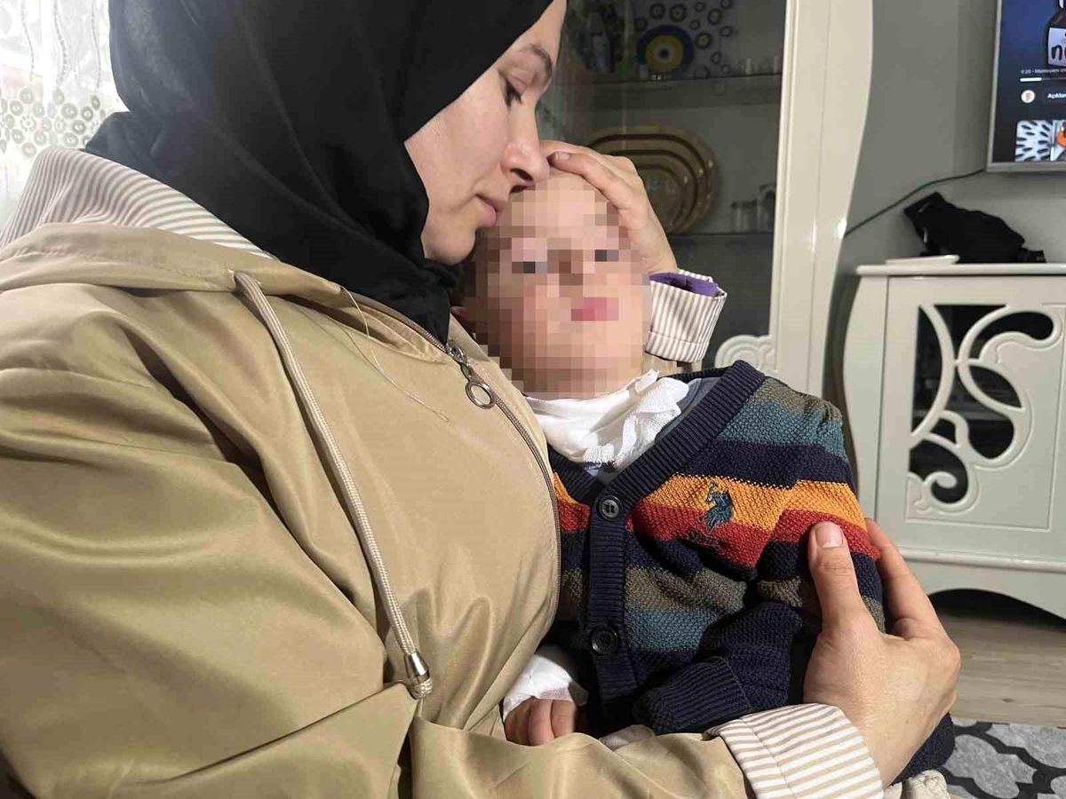 İzmir’de 2 Yaşındaki Çocuğa Bıçakla Saldıran Şüpheli Tutuklandı