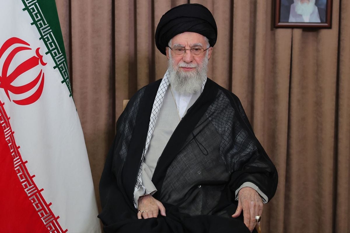 İsrail ve ABD’nin İran’a Askeri Operasyonu Krize Dönüştü: Ali Hamaney ve Üst Düzey Yetkililer Hayatını Kaybetti