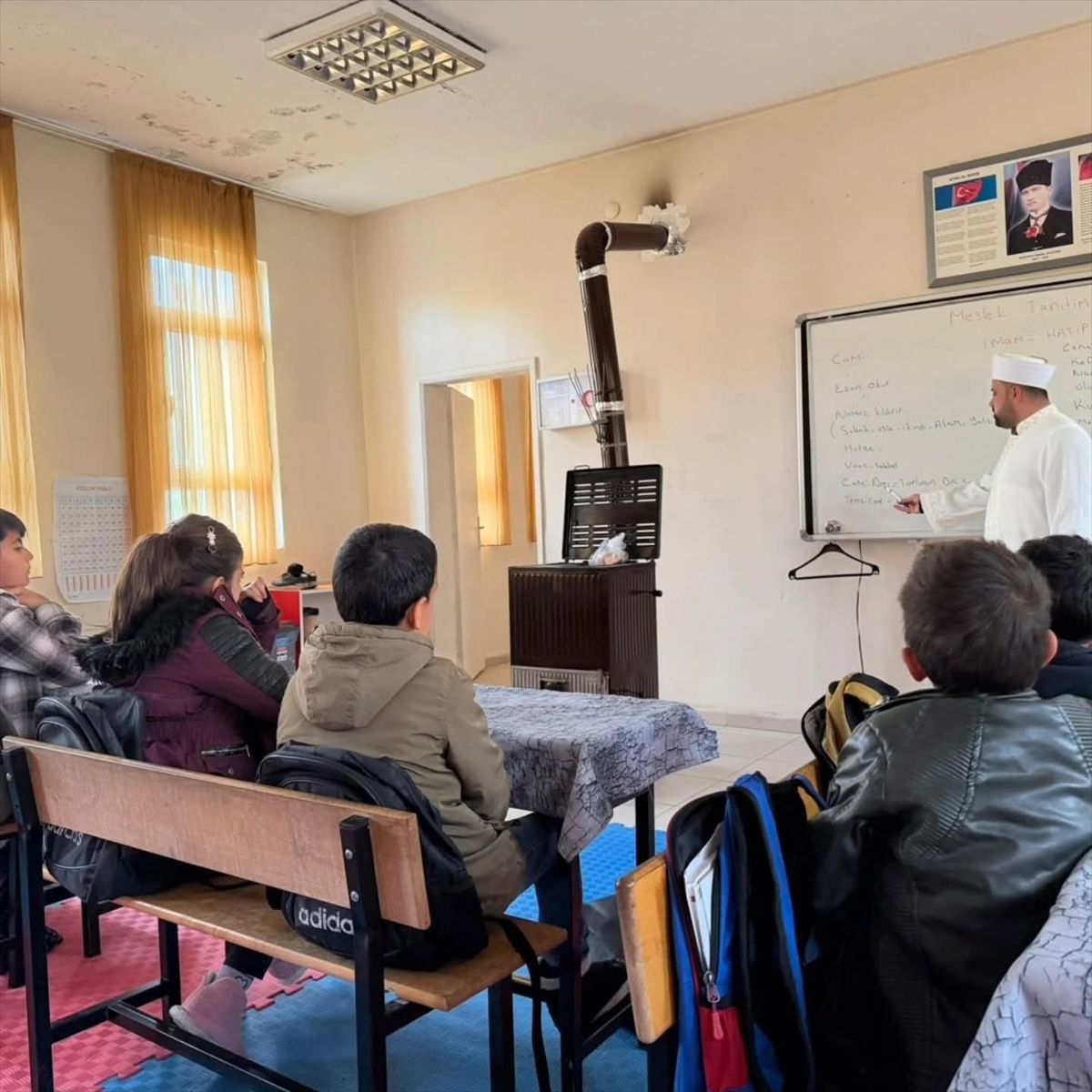 Batman Sason Karameşe Köyü İlkokulunda Kariyer Günü Etkinliği Gerçekleşti