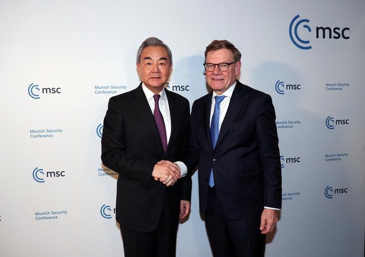 Çin ve Almanya Dışişleri Bakanları Orta Doğu'da Barış ve Güvenliği Görüştü