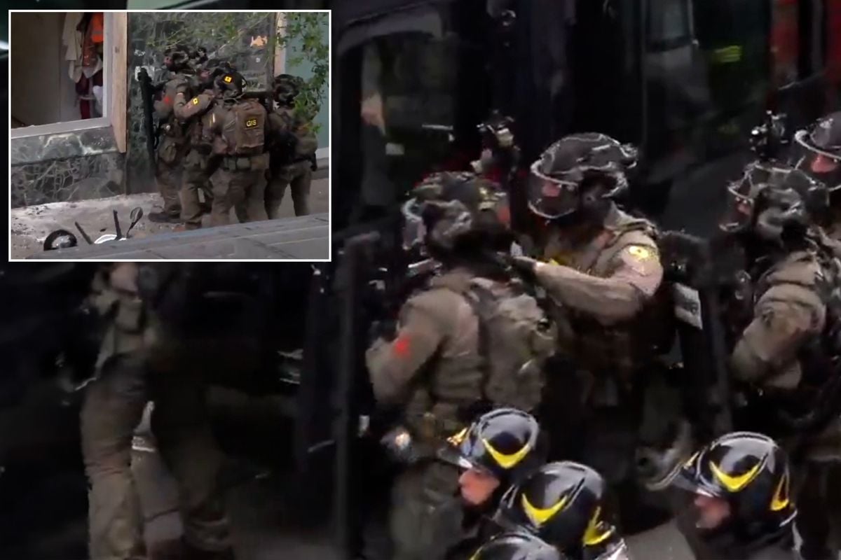 Napoli'de Gündüz Vakti Banka Soygunu: 25 Kişi Rehin Alındı, Soyguncular Yer Altı Tünellerinden Kaçtı