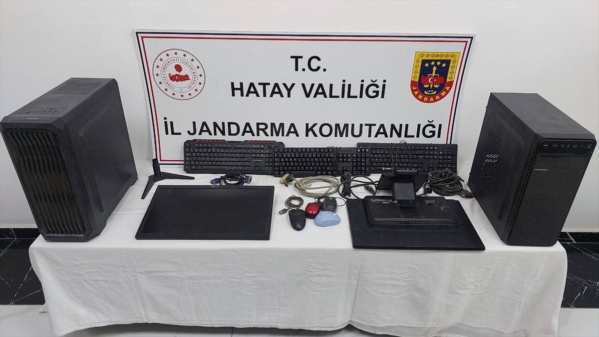 Hatay Kırıkhan’da İş Yerinden Hırsızlık Yapan 5 Şüpheli Tutuklandı