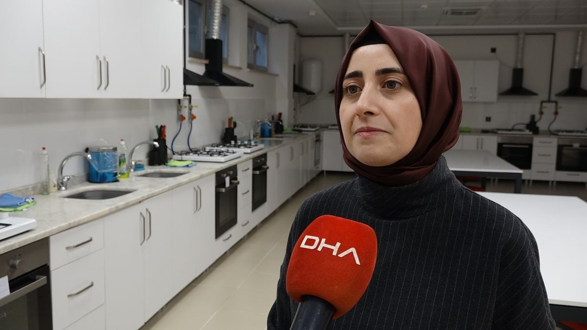 Ramazan Bayramı’nda Sağlıklı Beslenme Önerileri: Aşırı Tatlı ve Yağlı Yiyeceklerden Uzak Durun