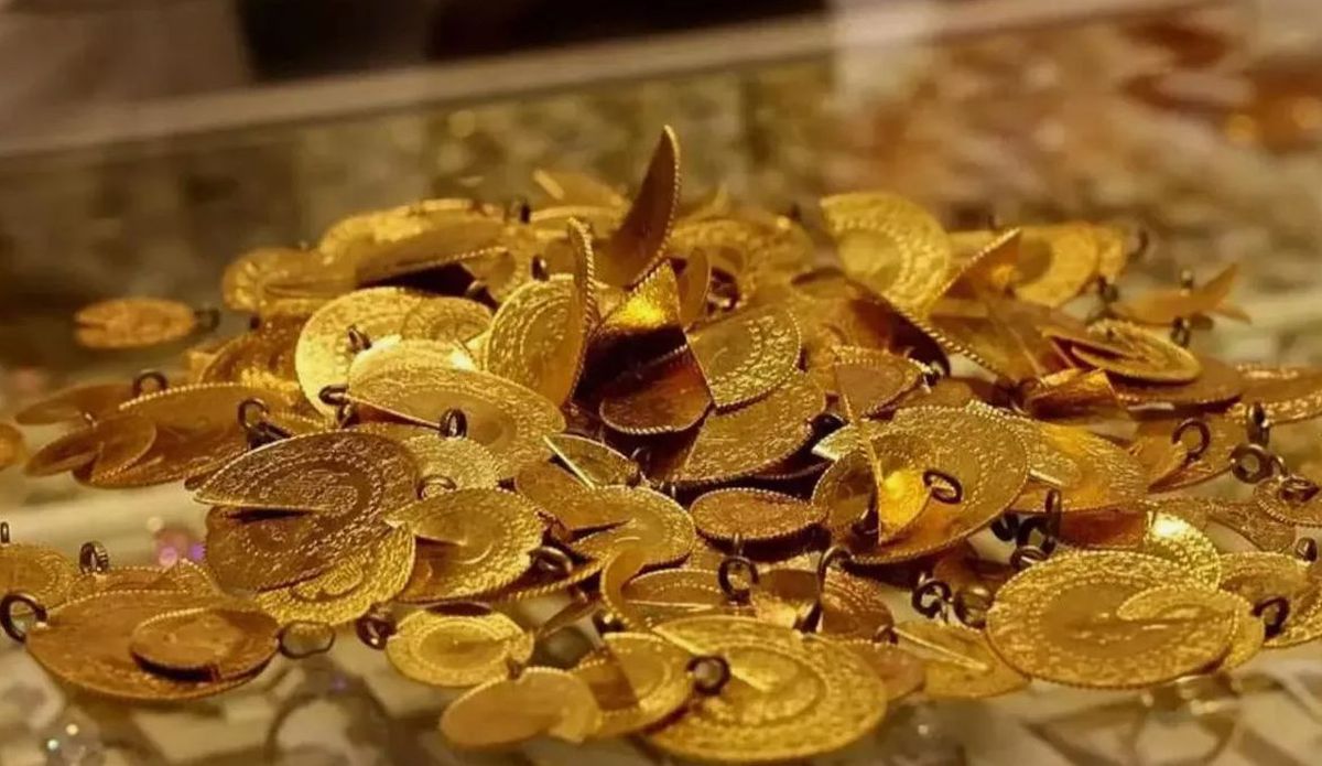 ABD-İsrail-İran Gerilimi Küresel Piyasalarda Sert Dalgalanmalara Yol Açtı: Altın Tarihin En Büyük Aylık Düşüşünü Yaşadı