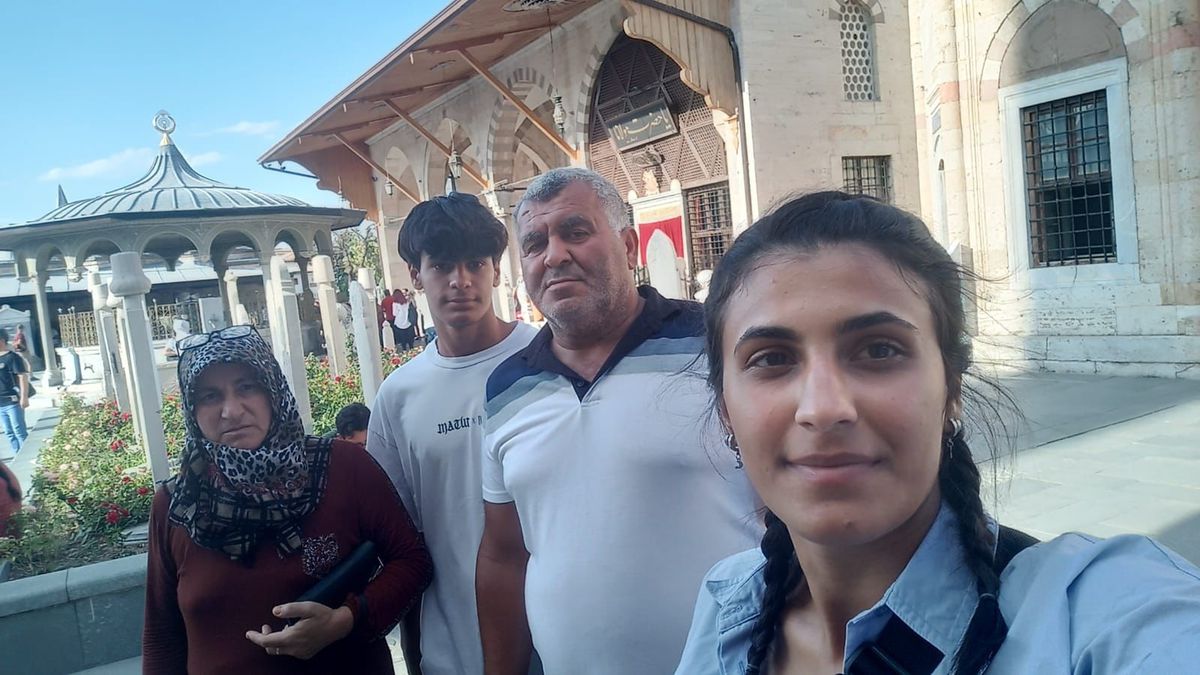 Bulgaristan’da Haksız Yurt Dışına Çıkış Yasağıyla Mağdur Olan TIR Şoförü 19 Aydır Türkiye’ye Dönemiyor