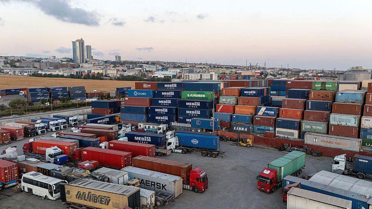 Hürmüz Boğazı Krizi Türkiye Ekonomisini Derinden Sarsıyor: Enerji ve Ticarette Tehlike Çanları