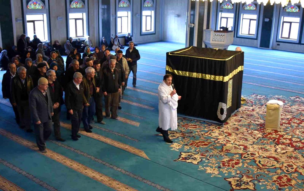 Bilecik'te 2026 Hac Adayları İçin Kapsamlı Hac Hazırlık Semineri Düzenlendi