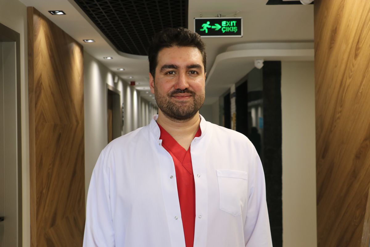 Apandisitte Kritik Uyarı: Çocuklardaki Geçmeyen Karın Ağrıları İhmal Edilmemeli