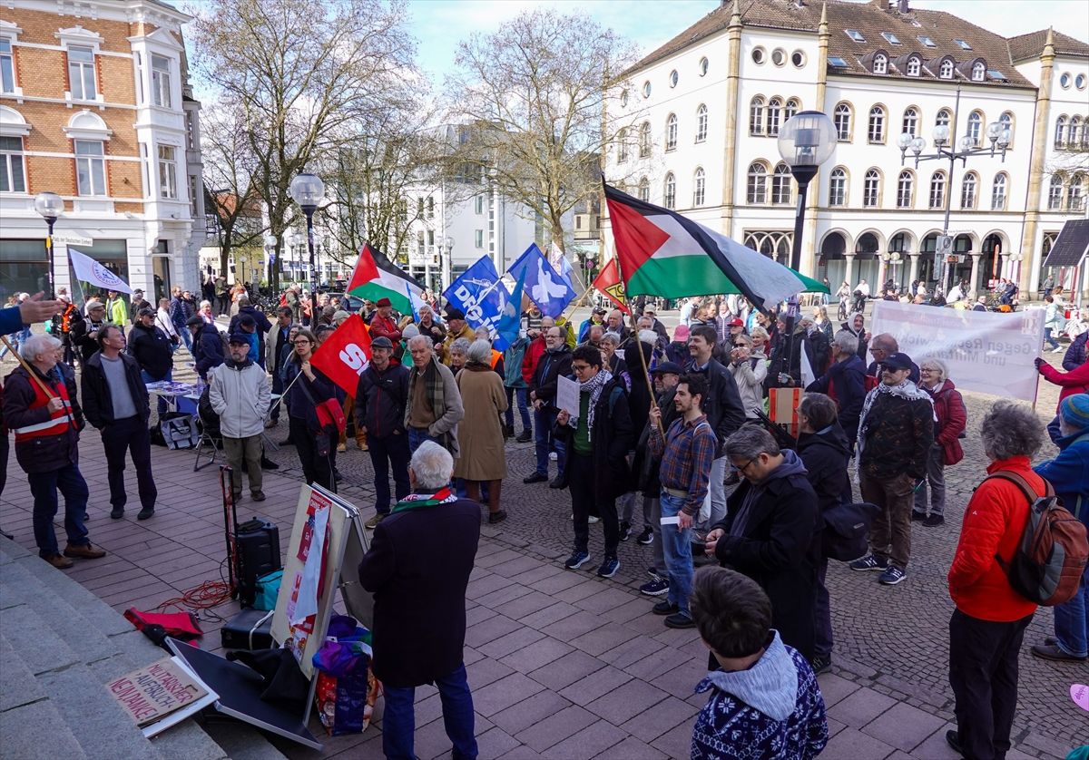 Volkswagen'in Osnabrück Fabrikasında Silah Üretimine Protesto: Barış ve Sivil Üretim Talebi