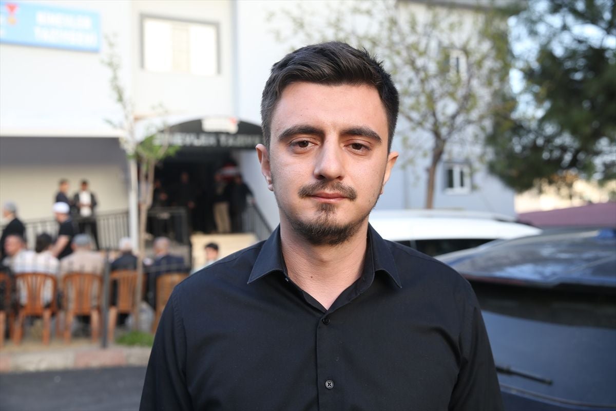 Matematik Öğretmeni Ayla Kara'nın Kahramanlık Hikayesi: Oğulları Anlatıyor