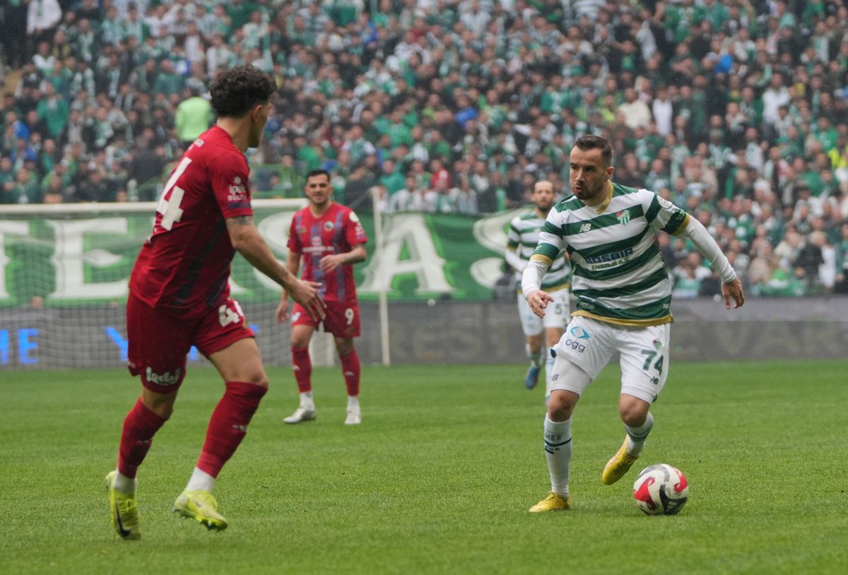 Bursaspor’dan Kritik 2-0 Zafer: Liderlikte Farkı 6 Puana Çıkardı