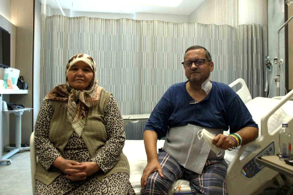 İzmir'de 71 Yaşındaki Kayınvalide, 15 Kilo Vererek Böbreğini Damadına Bağışladı