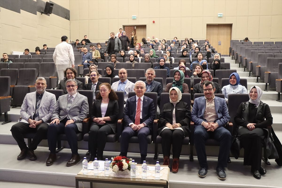 Modern Dünyada İslam ve Kadının Yeri: Kırklareli Üniversitesi'nde Önemli Konferans