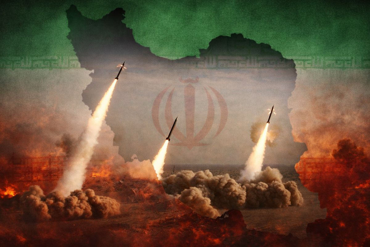 İran’ın Buşehr Rafinerelerine Saldırı: Tahran’dan Körfez Ülkelerine Tehdit ve Yeni Silah Açıklaması