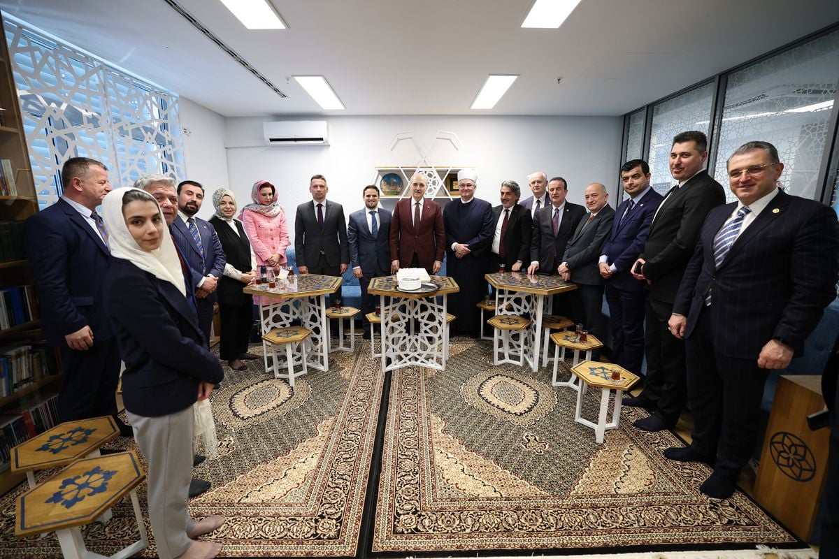 TBMM Başkanı Numan Kurtulmuş Hırvatistan’da Sisak Recep Tayyip Erdoğan İslam Kültür Merkezi’ni Ziyaret Etti