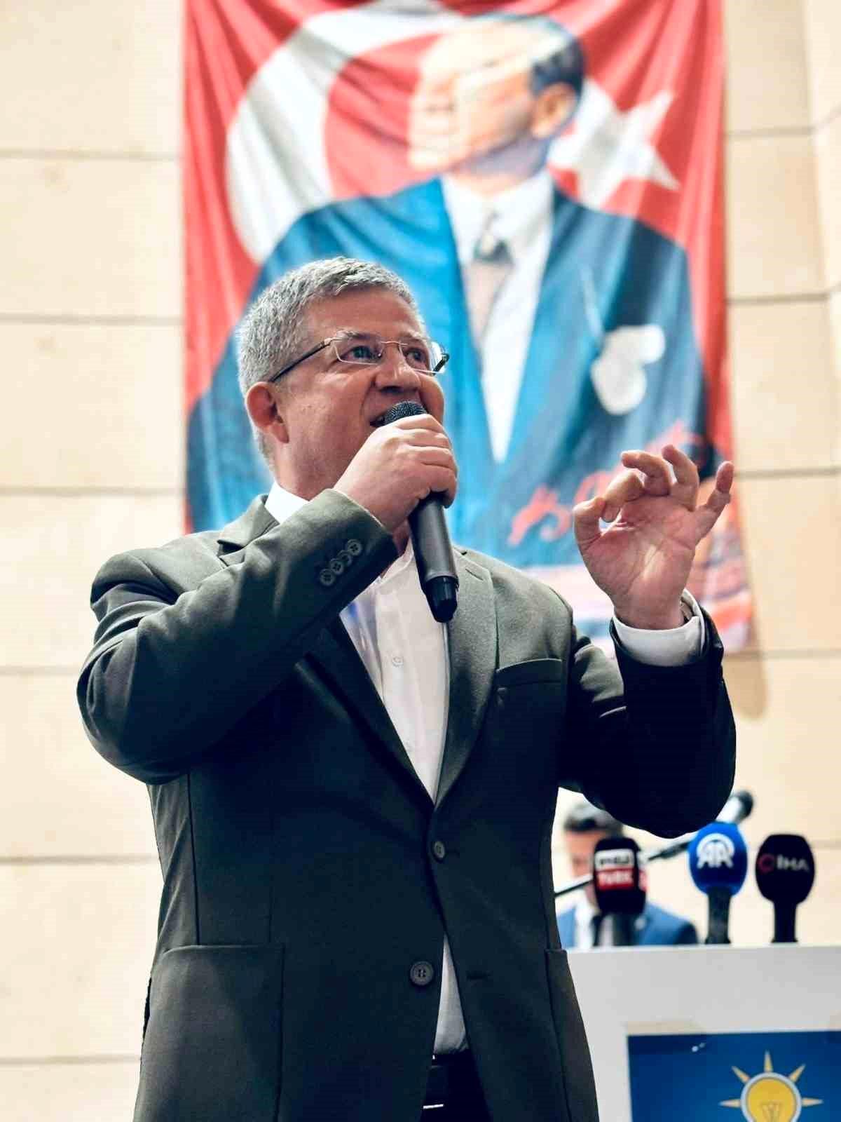 Çalışma ve Sosyal Güvenlik Bakanı Prof. Dr. Vedat Işıkhan Denizli'de İş Dünyasıyla Buluşacak