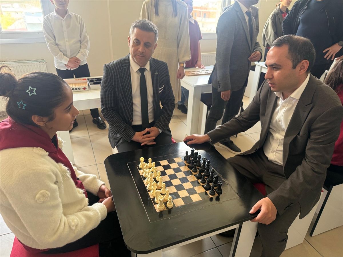 Silopi'de Akıl ve Zeka Oyunları Atölyesi Öğrencilerin Zihinsel Gelişimine Katkı Sağlayacak