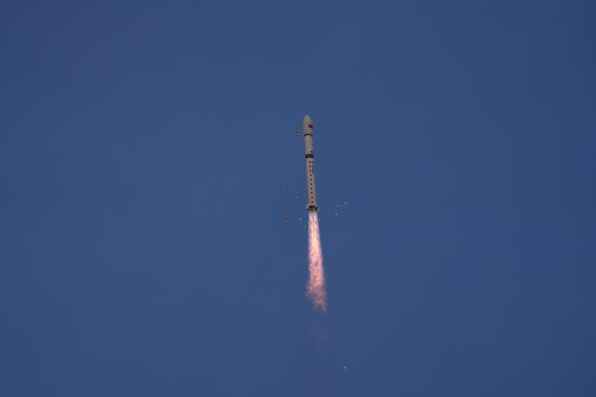 BAE Savunma Bakanlığı: İran'dan Gelen 23 Balistik Füze ve 56 İHA Hava Savunmasıyla Engellendi