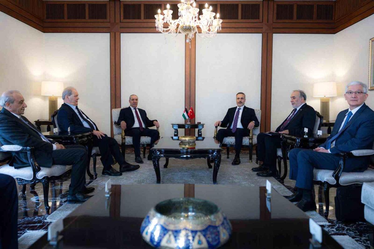 Dışişleri Bakanı Hakan Fidan, Filistin Devlet Başkan Yardımcısı Hüseyin Şeyh ile Ankara’da Kritik Görüşme Gerçekleştirdi