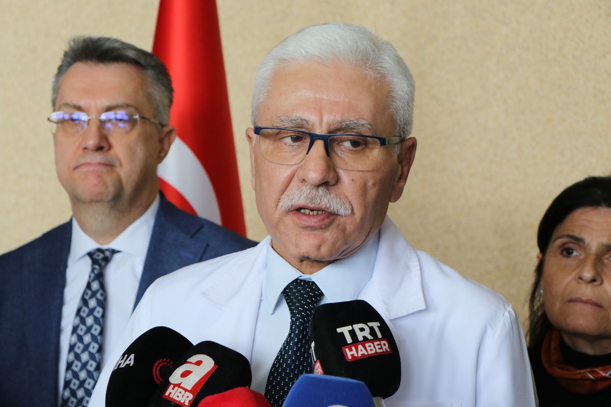 OMÜ'de Kolu Kopan Öğrenciye Kritik Operasyon: Hayati Durumu ve Ameliyat Detayları Açıklandı