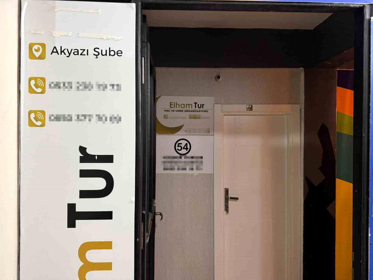 Sakarya’da 200 Kişi Umre Vaat Edilen Firma Tarafından Dolandırıldı: Firma Çalışanları da Mağdur