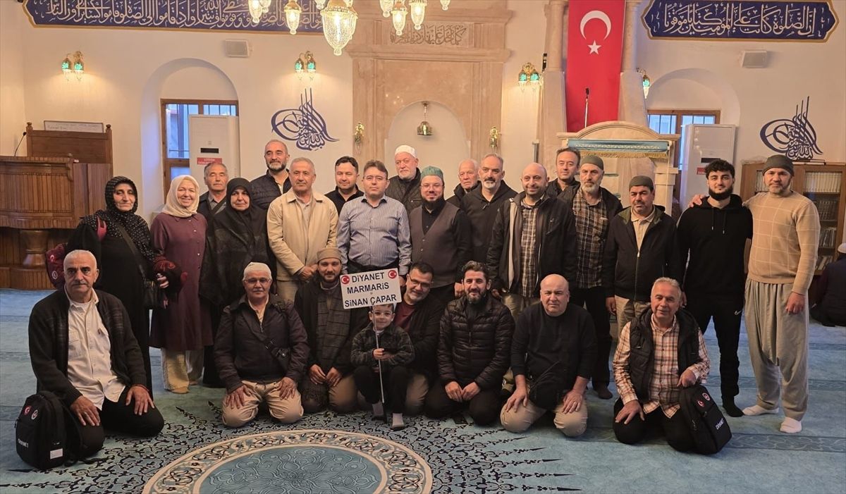 Muğla Marmaris’te Şevval Umresi Kafilesi Dualarla Mukaddes Topraklara Uğurlandı