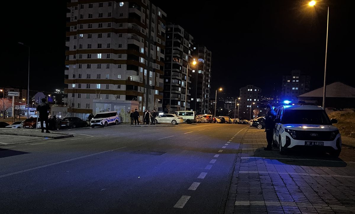 Kayseri Melikgazi'de Bıçaklı Kavga: 4 Kişi Yaralandı