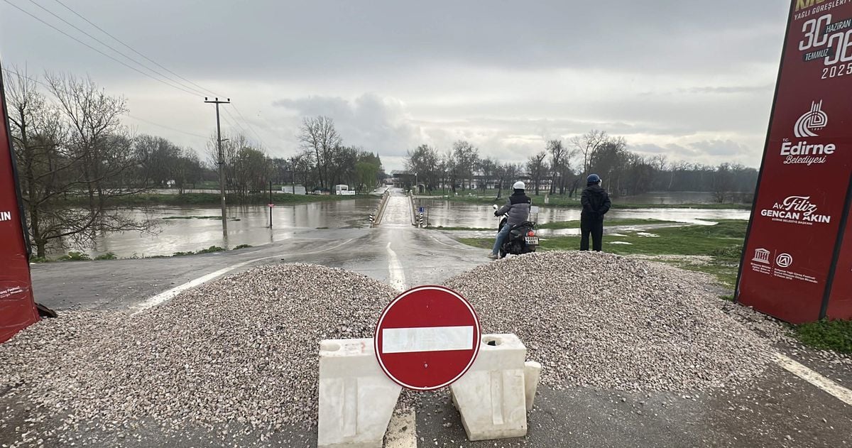 Edirne'de Meriç ve Tunca Nehirlerinde Sarı Alarm Devam Ediyor, Taşkın Riski Sürüyor