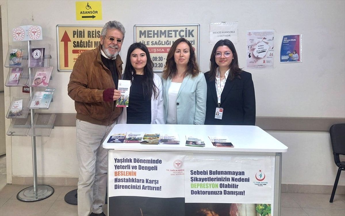 Çanakkale Gelibolu'da Ulusal Yaşlılar Haftası'nda Sağlıklı Yaşlanma İçin Bilgilendirme Faaliyetleri