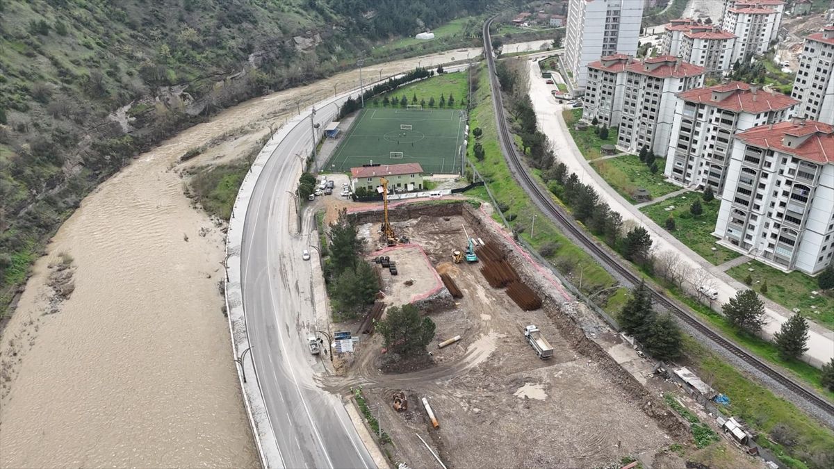 Karabük'te Kamu Yatırımları Hızla İlerliyor: AK Parti Heyeti Önemli Projeleri Yerinde İnceledi