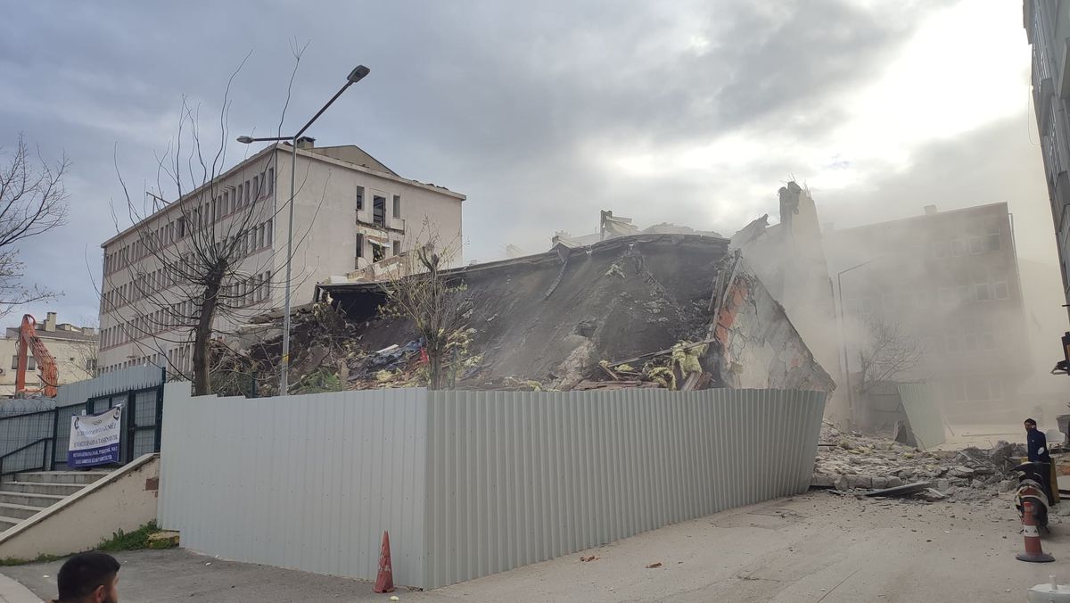 Keşan'da Talimatlara Uymayan Yükleniciye 160 Bin Lira Ceza