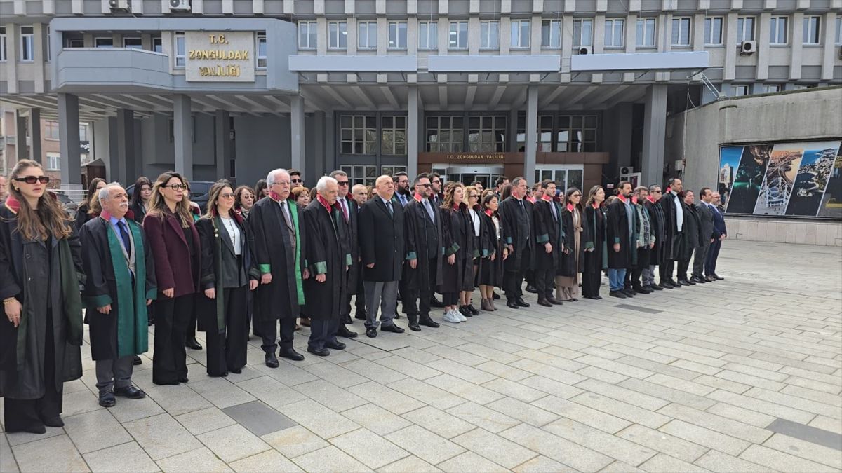 Zonguldak’ta 5 Nisan Avukatlar Günü Töreni: Bağımsız Savunmanın Önemi Vurgulandı