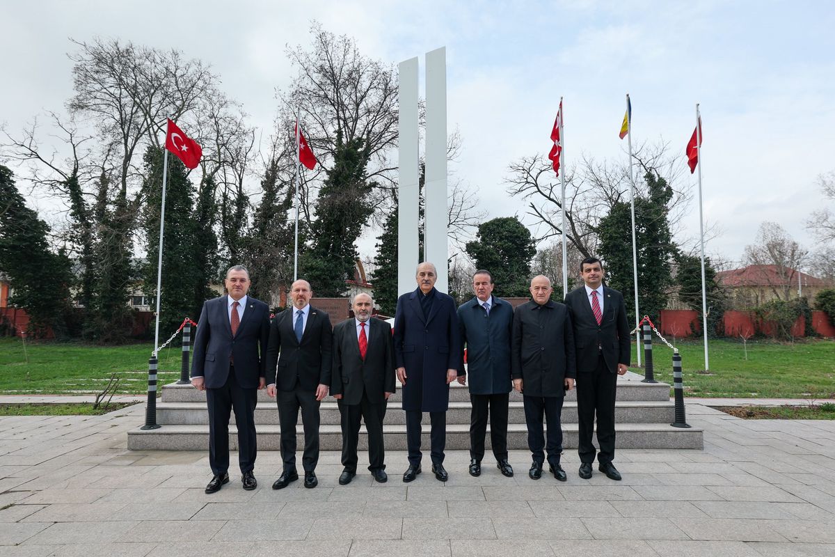 TBMM Başkanı Numan Kurtulmuş'tan Bükreş Türk Şehitliği'nde Anlamlı Ziyaret