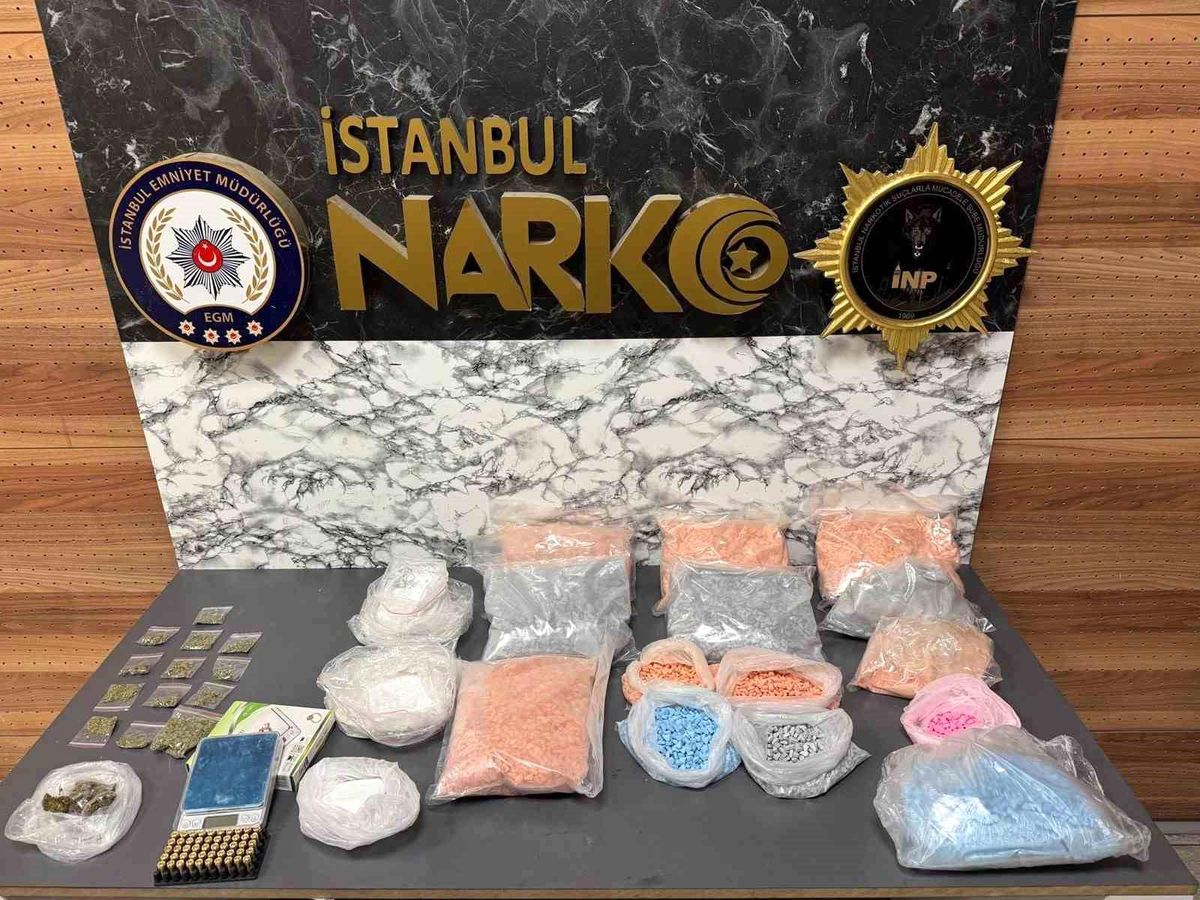 İstanbul Maltepe’de Dev Uyuşturucu Operasyonu: 93 Bin Ecstasy Hap ve 1 Kilo Kokain Ele Geçirildi