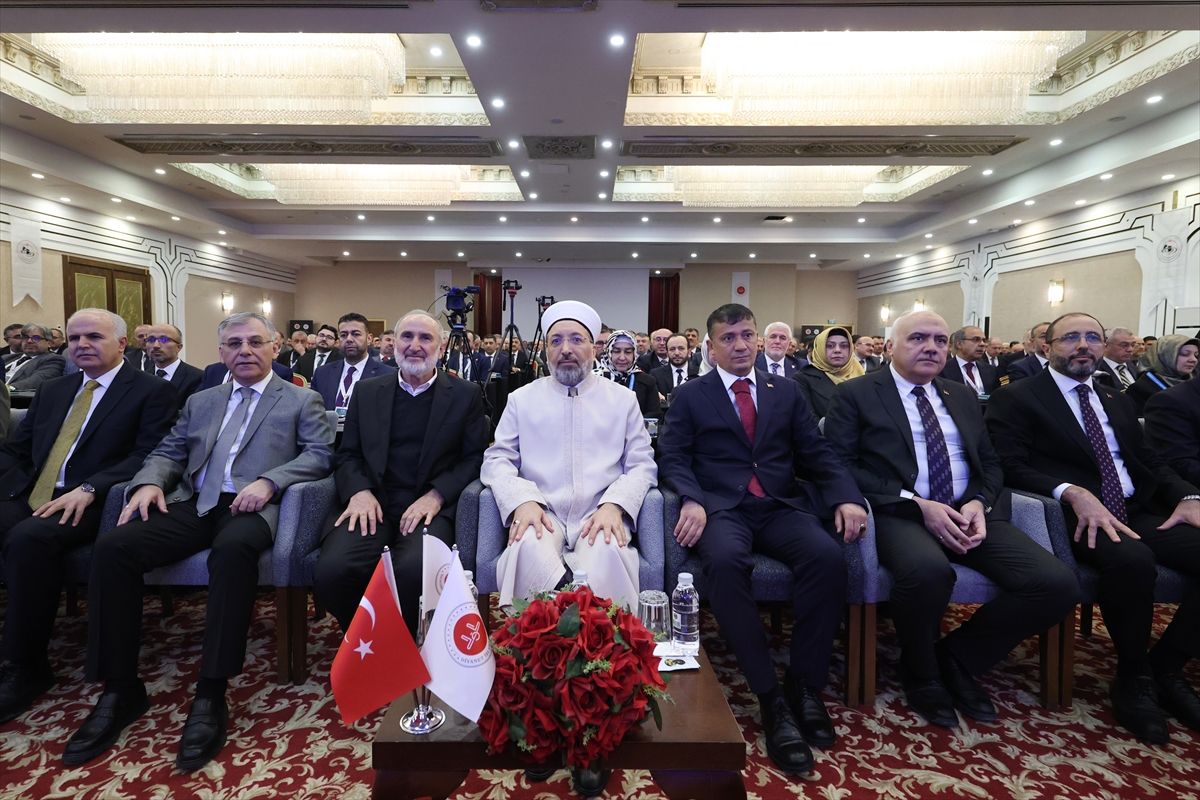 Diyanet Başkanı Arpaguş'tan 2026 Hac Organizasyonu İçin Rehberlik ve Eksiksiz İbadet Vurgusu