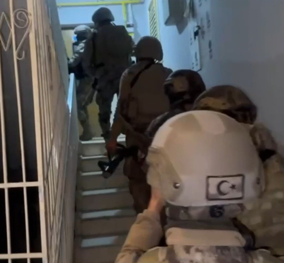 Hatay Erzin'de DEAŞ Operasyonunda Gözaltına Alınan 4 Şüpheli Tutuklandı