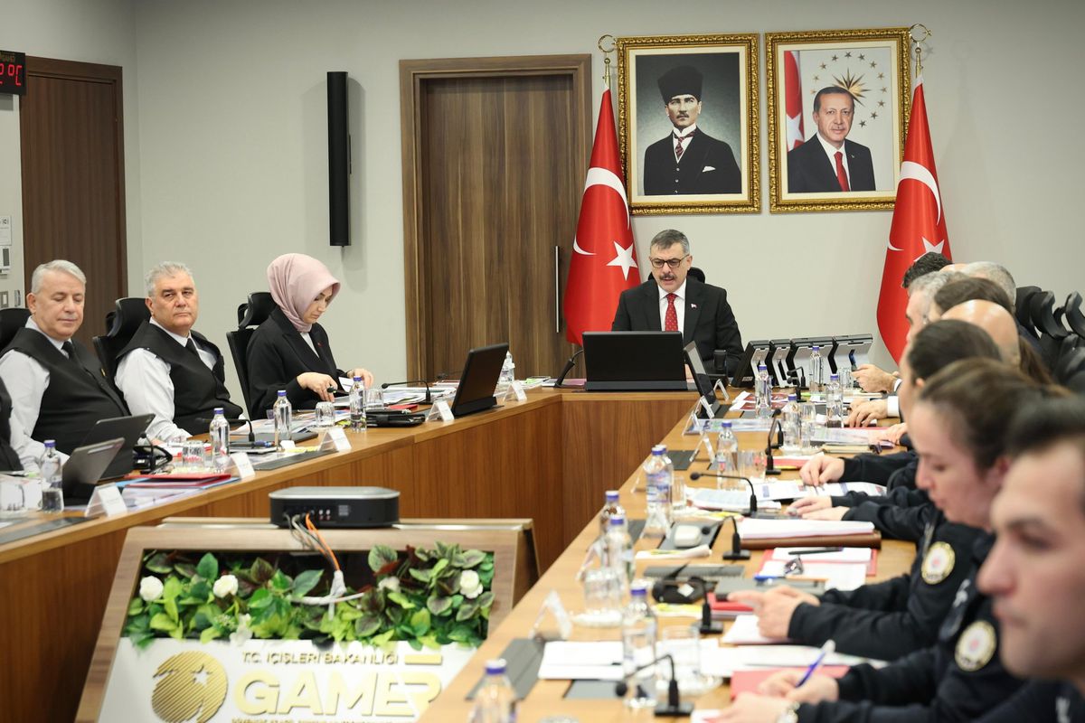 İçişleri Bakanı Mustafa Çiftçi, Valilerle Güvenlik Toplantısında Asayiş Tedbirlerini Güçlendirdi