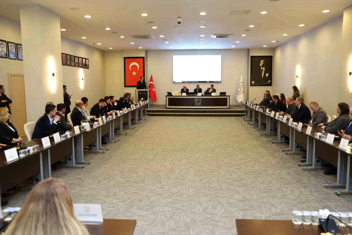 KUTSO Mart Ayı Meclis Toplantısında Ticaret ve Fiyat Tarifeleri Gündeme Taşındı