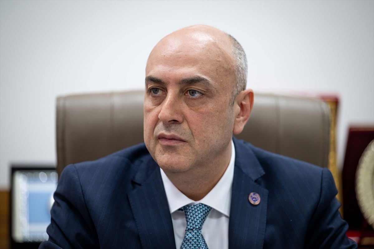 Türkiye'de Avukat Sayısı Son 5 Yılda Yüzde 44 Arttı: 206 Bin 678 Avukat Kayıtlı